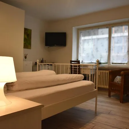 Bed & Breakfast Kiki's Basel